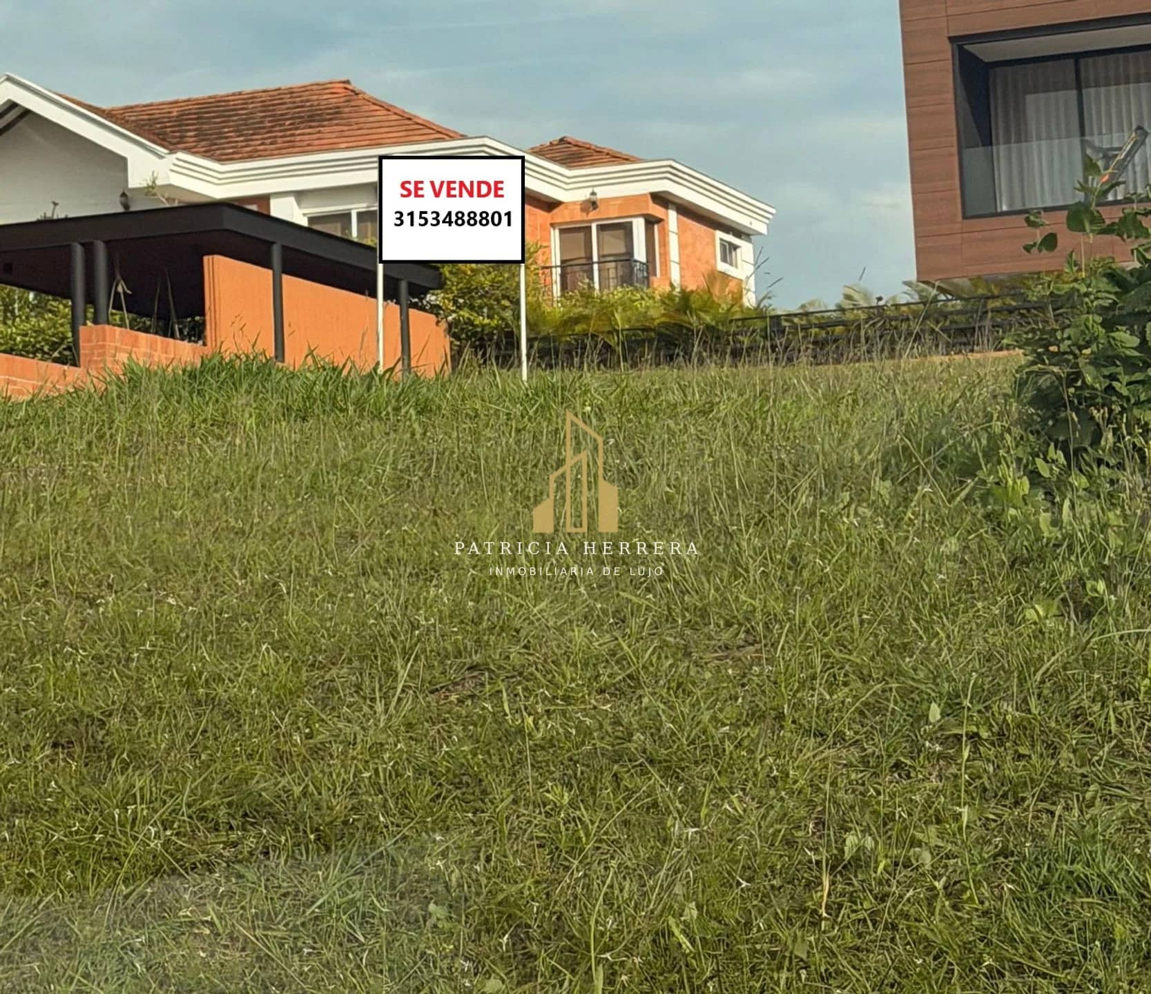 Ruitoque Condominio, Conjunto Top