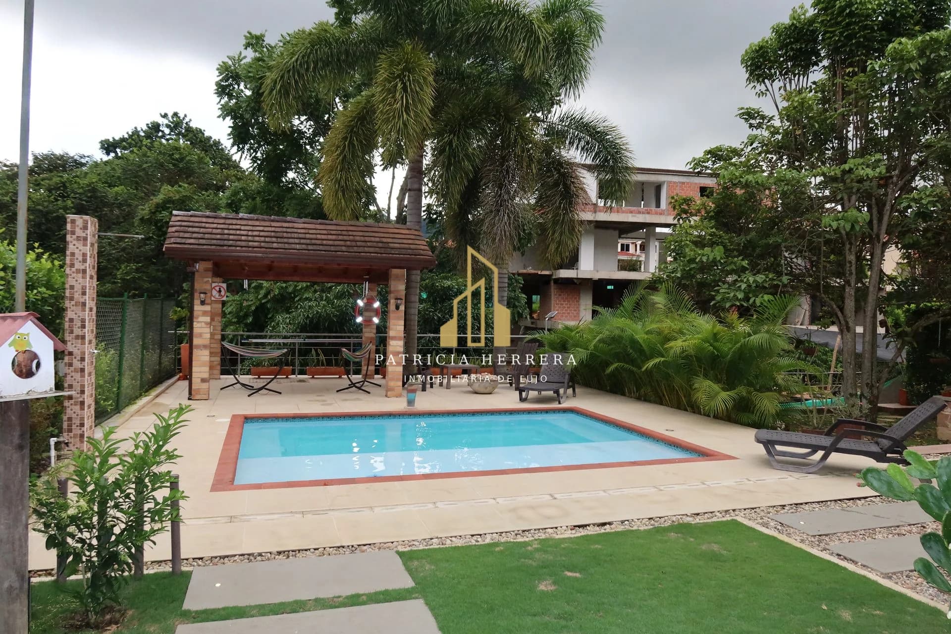 Casa en Menzuly — foto 6