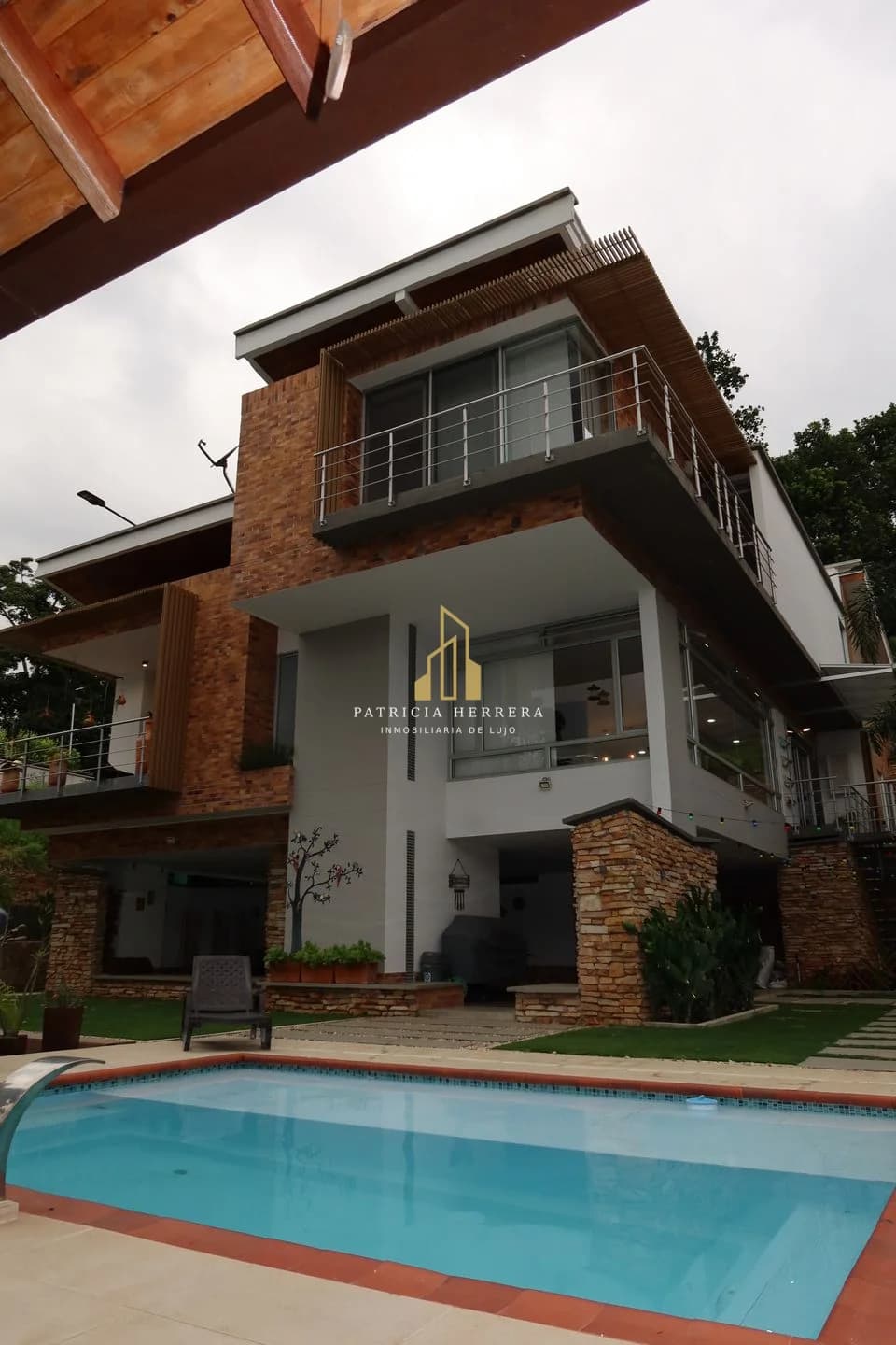 Terrazas de Mensuli, excelente vista, con Paneles Solares