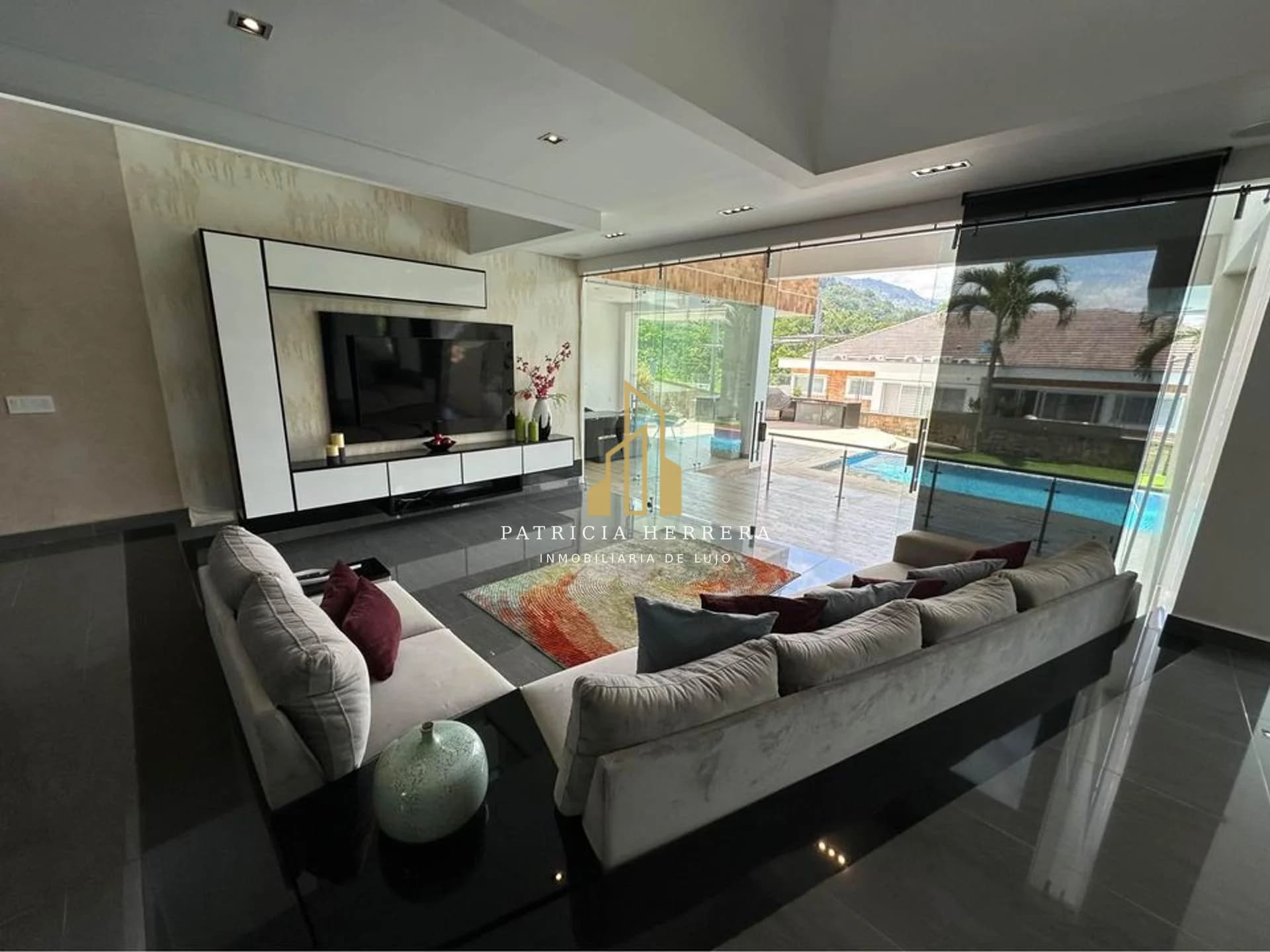 Casa en Menzuly — foto 9