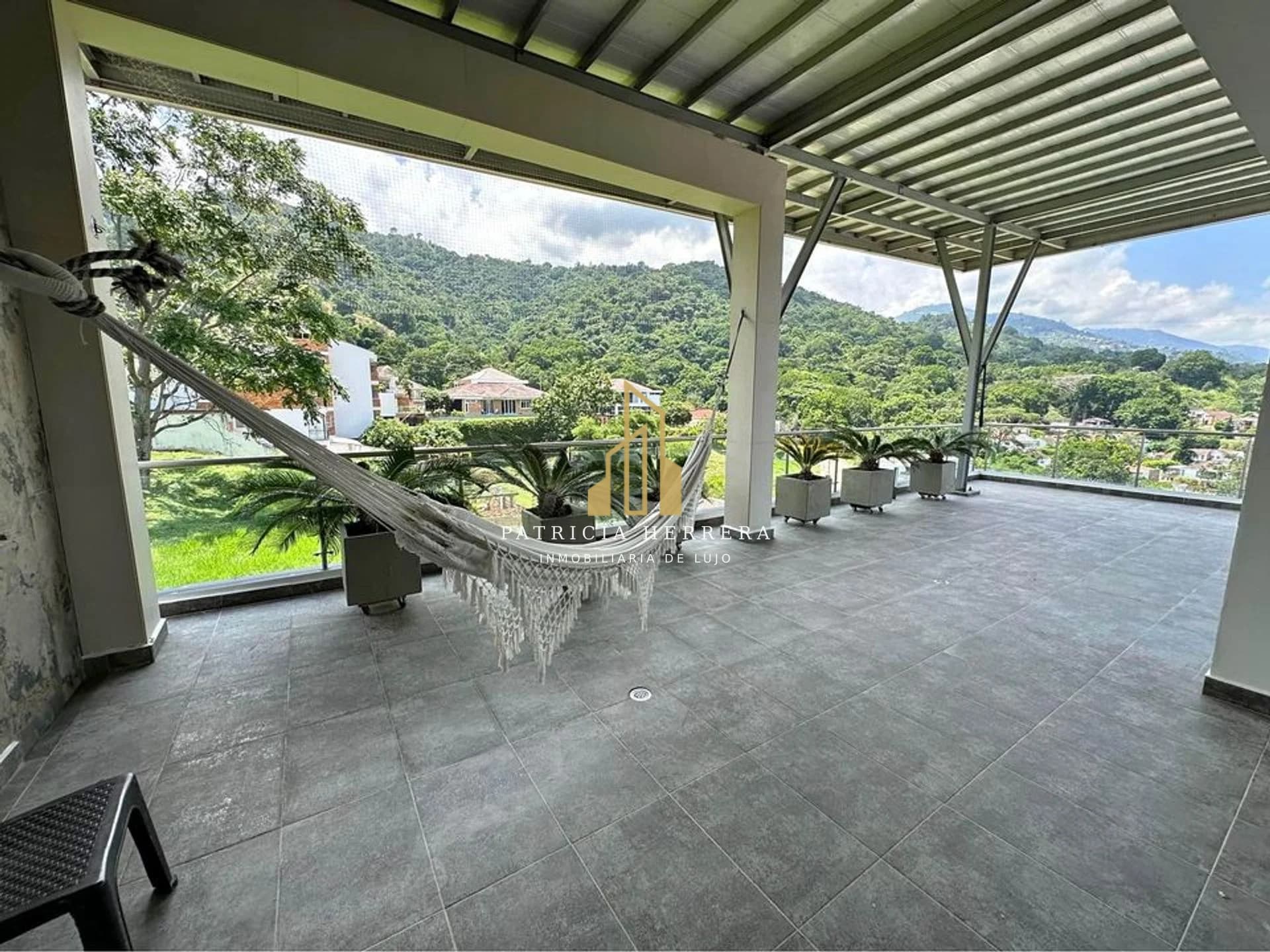 Casa en Menzuly — foto 4