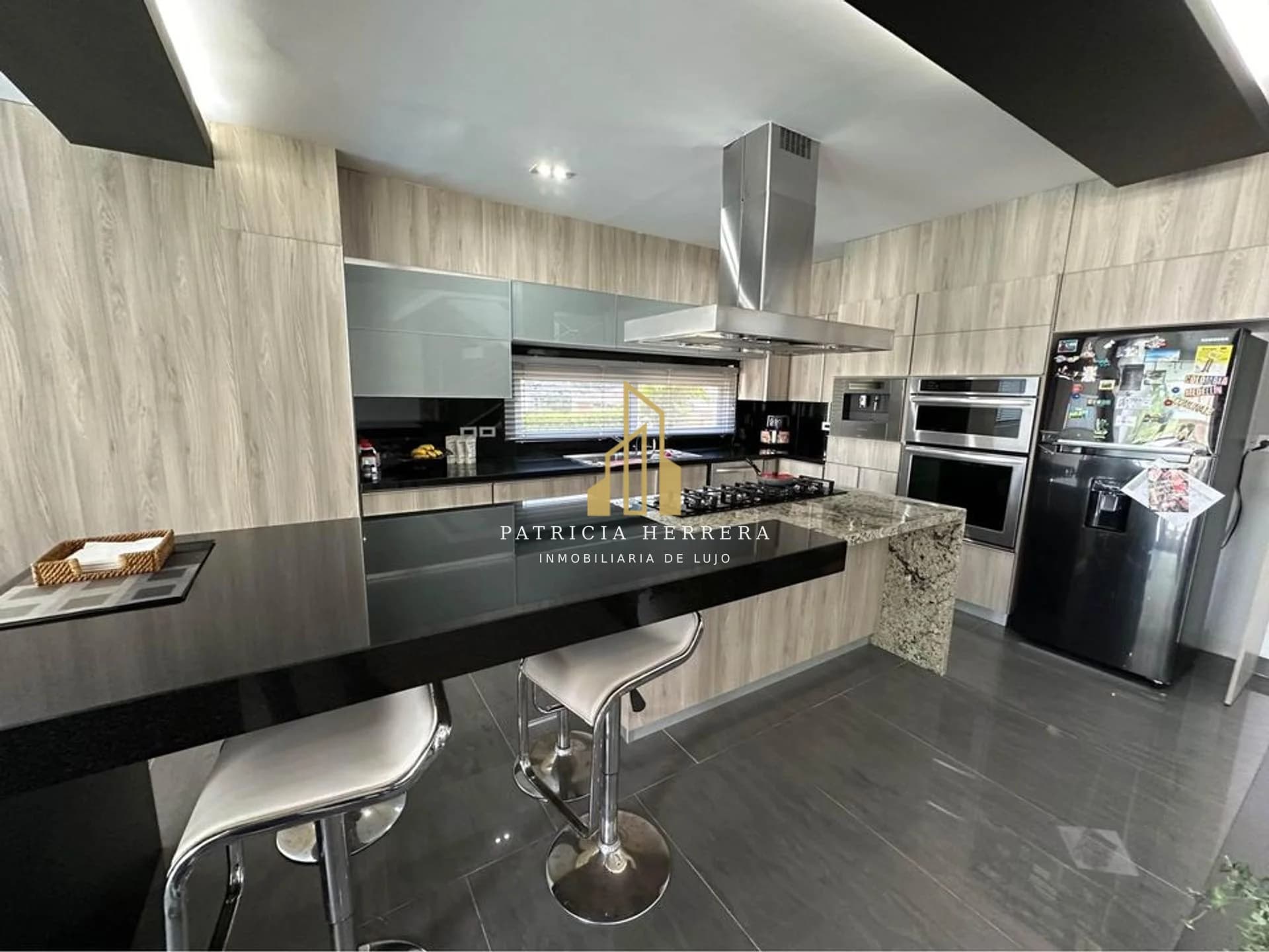 Casa en Menzuly — foto 3