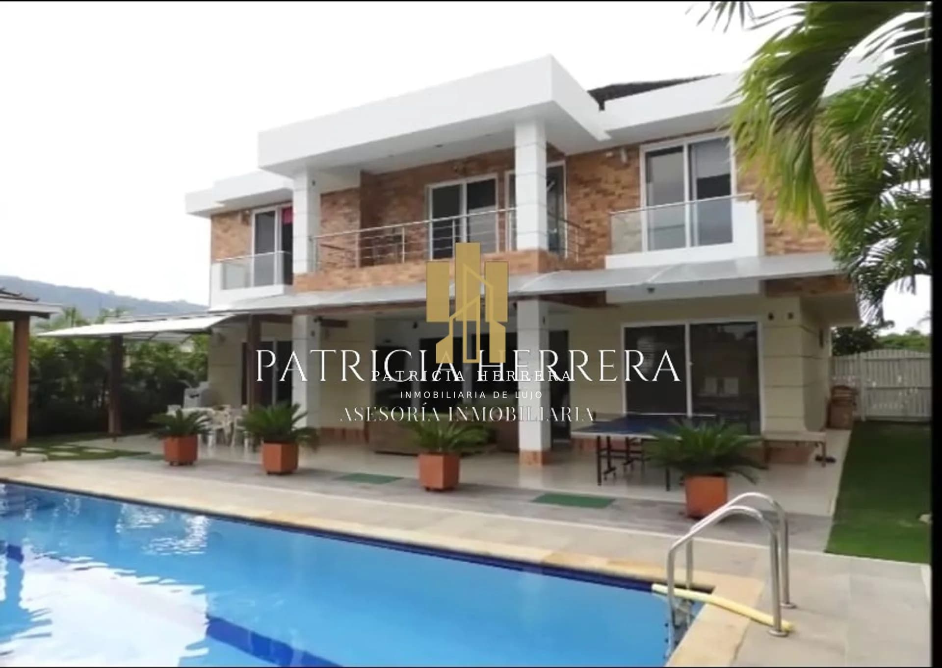 Terrazas de Mensuli, con Piscina