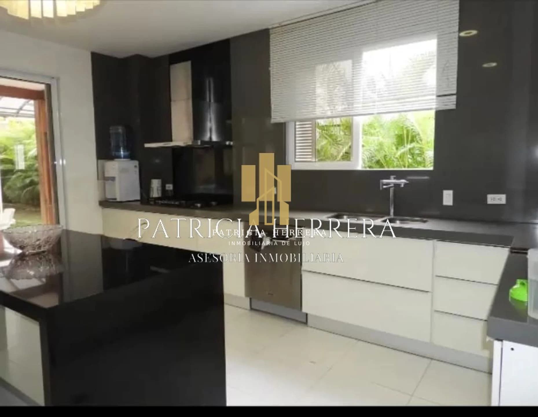 Casa en Menzuly — foto 5