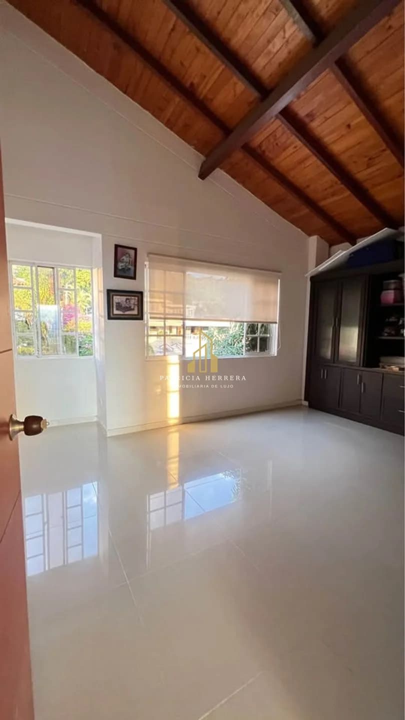 Casa en Lagos del Cacique — foto 3