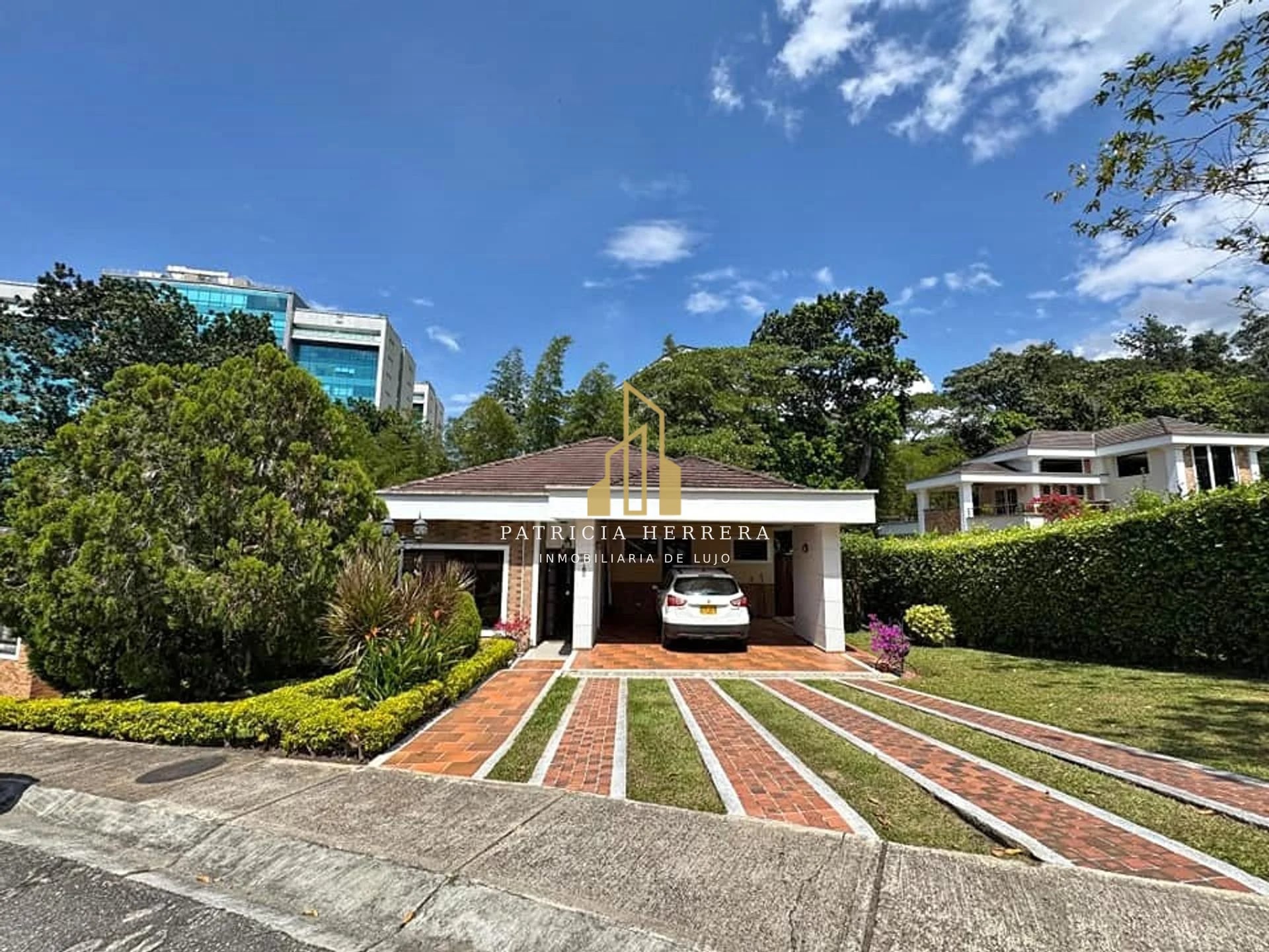 Casa en Menzulí — foto 1