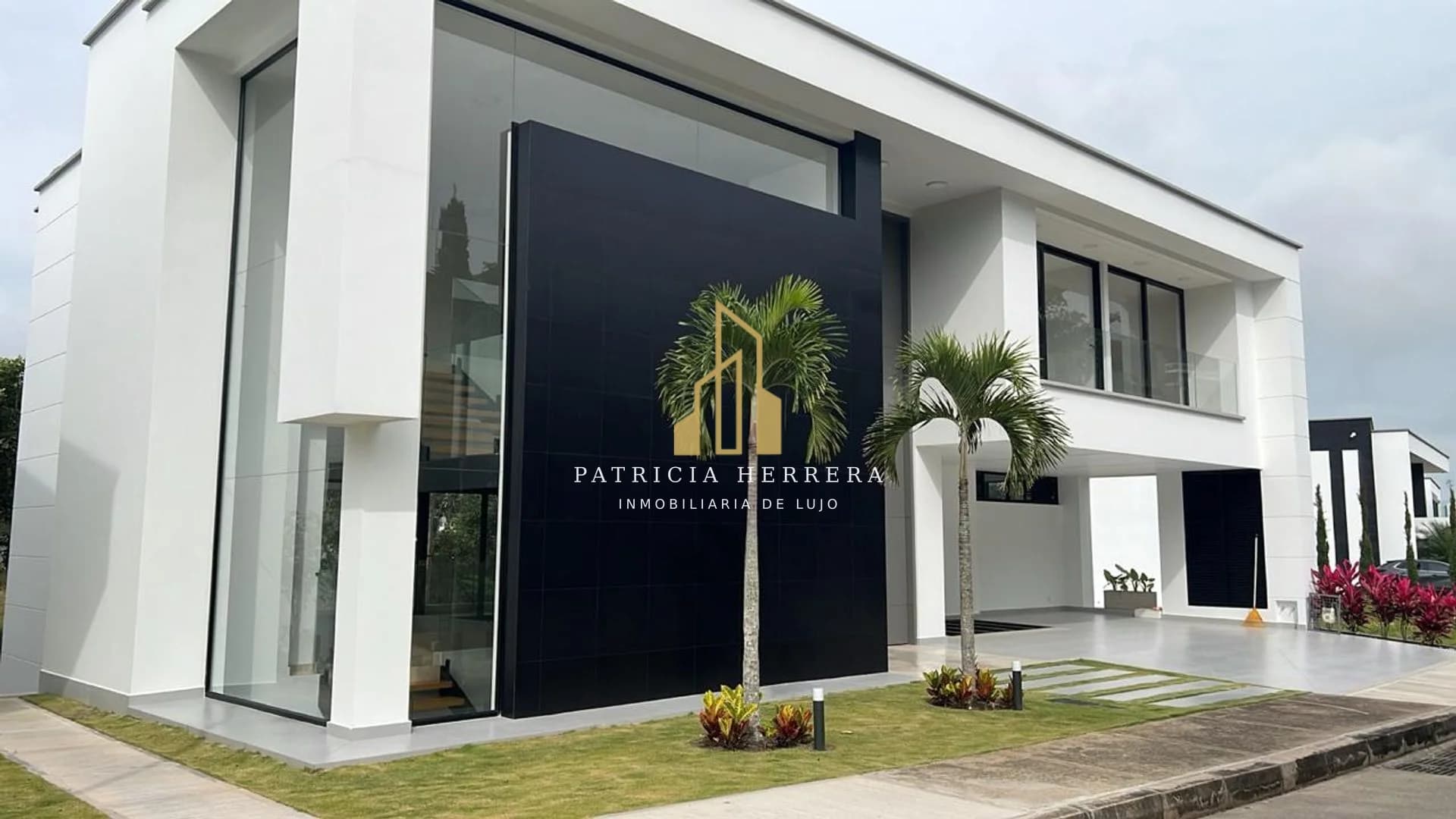 Ruitoque Condominio, Estrene casa de lujo, ascensor