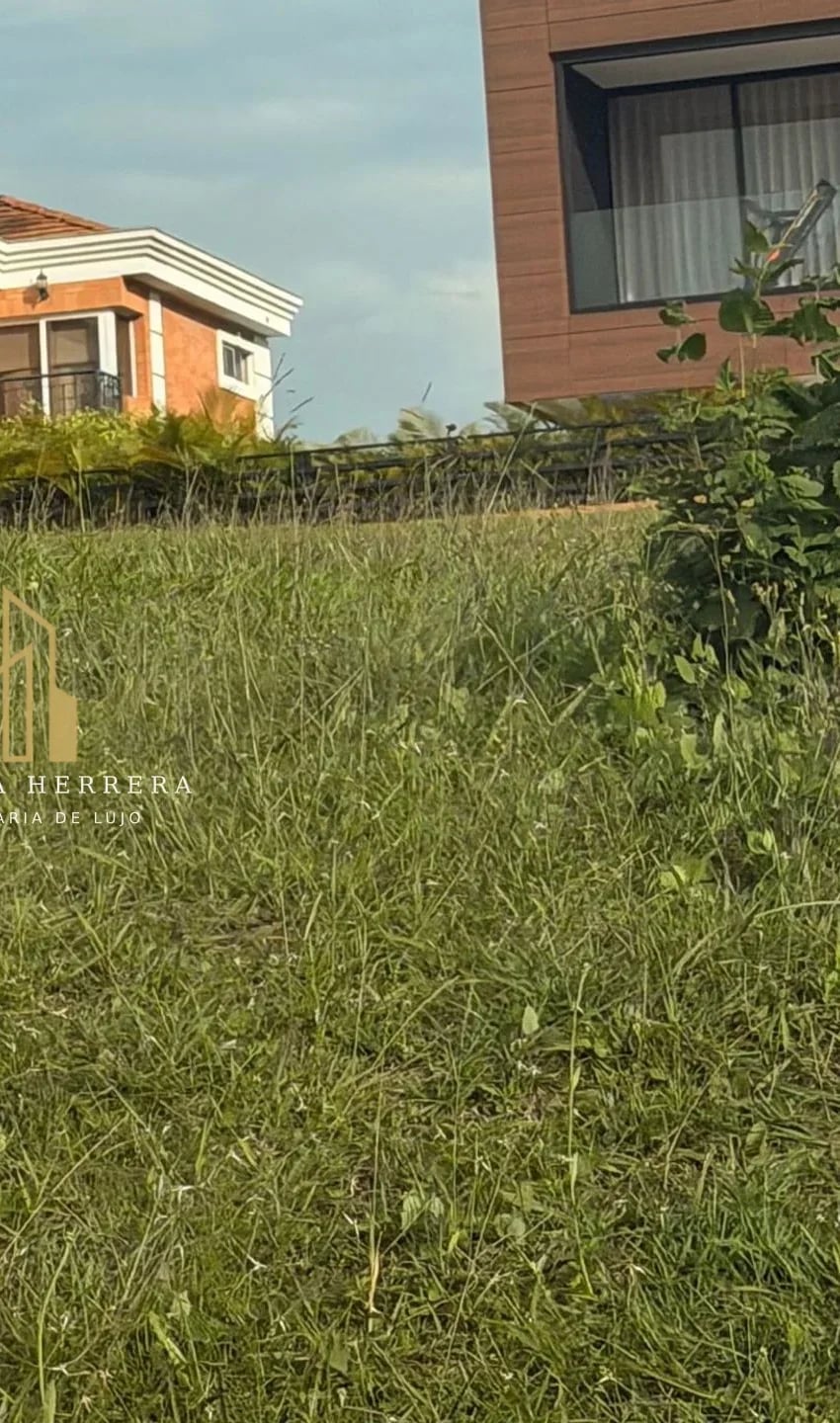 Vista del lote L1 en Ruitoque Condominio