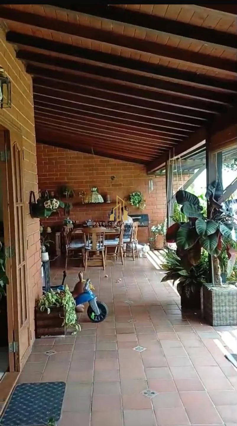 Casa en Lagos del Cacique — foto 1